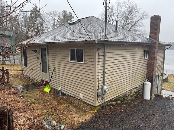 3rd image of 46 Finn Park Rd