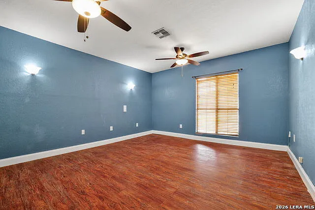 2402 Lake Louise Dr — Photo 13