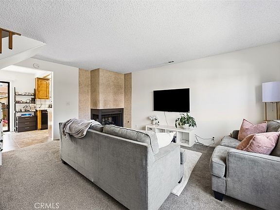 4th image of 1097 Grieb Dr