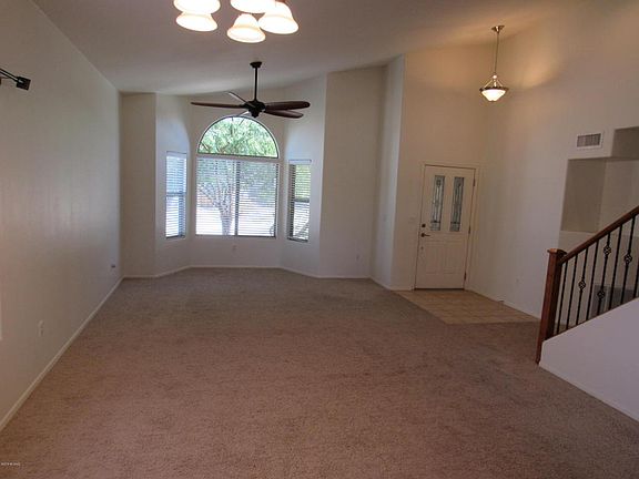 3rd image of 411 N Old Camp Ln