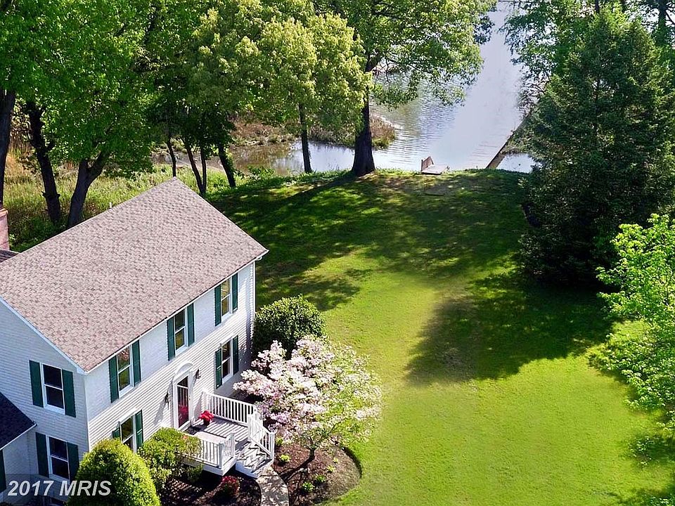 Rare Offering of Wye River Pier Waterfront Home