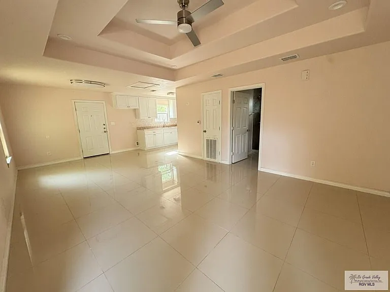 2954 Impala Dr — Photo 2