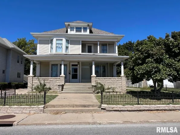 420 E Jackson St, Macomb, IL 61455