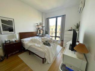 146 S 4th St APT 7D, Brooklyn, NY 11211
