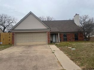 1807 Chittam Dr, Euless, TX 76039
