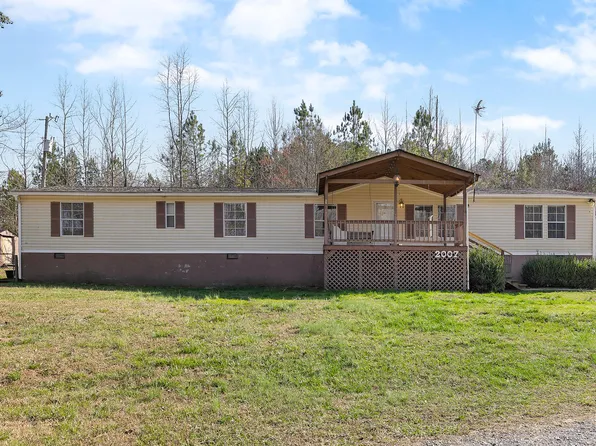 2007 Dawnville Beaverdale Rd NE, Dalton, GA 30721