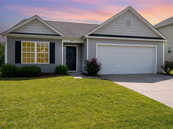 6612 Glenville Dr, Whitsett, NC 27377