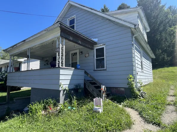 1605 N 18th St, Clarksburg, WV 26301