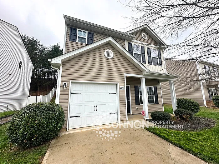 3 bed, 2.5 bath, 1389 sqft, $1,995 — Photo 2