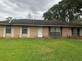 20 Myrtle Dr, Natchez, MS 39120