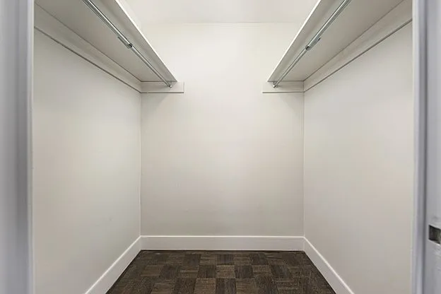 110 Park Rd S — Photo 10