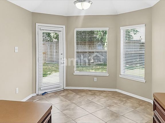 5th image of 2411 Morgan Ridge Ln