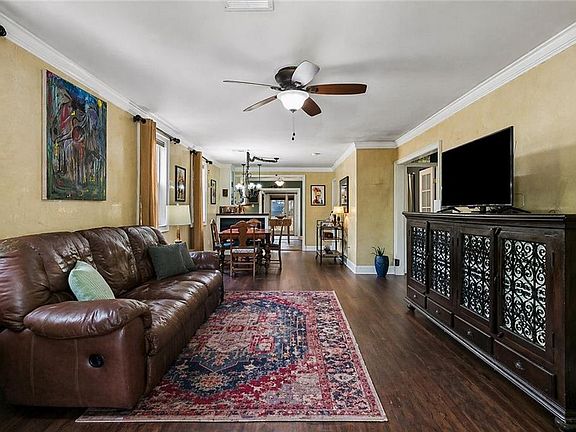 5th image of 16 Labarre Pl