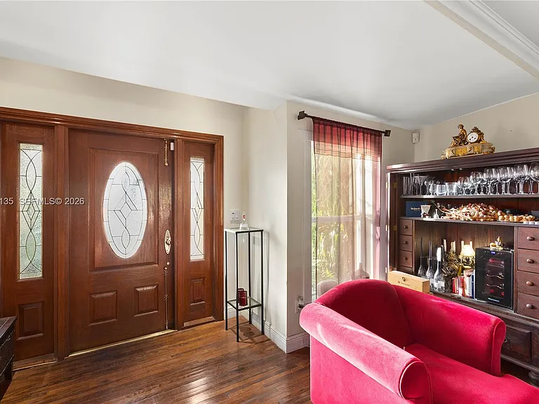 6315 Maynada St — Photo 14