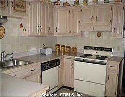 2nd image of 543 S Farms Ter