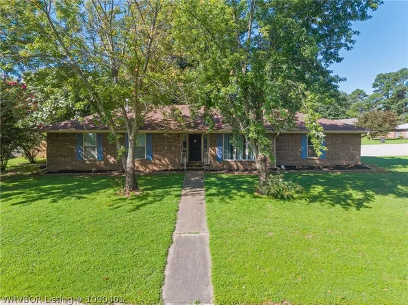 511 Jenny Wren St, Van Buren, AR 72956