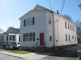 37 Round Lake Ave, Mechanicville, NY 12118