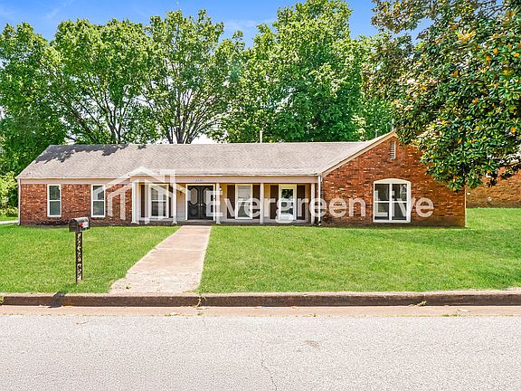 3rd image of 2886 Stage Park Dr