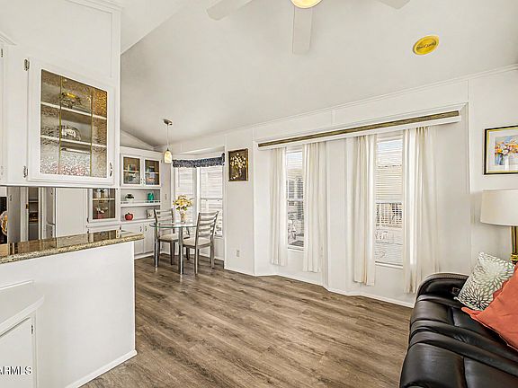 4th image of 111 S GREENFIELD Road #724