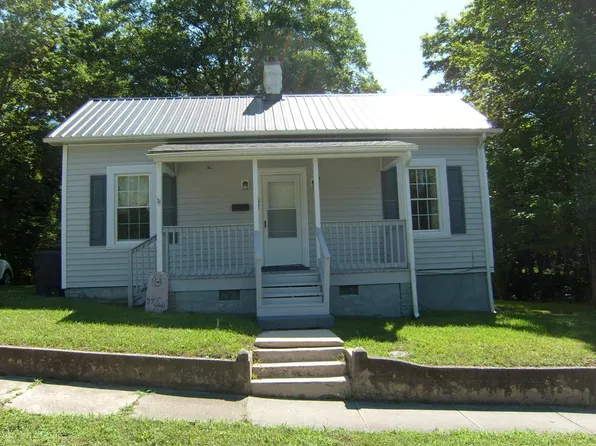 57 Fairfield Ave, Danville, VA 24541