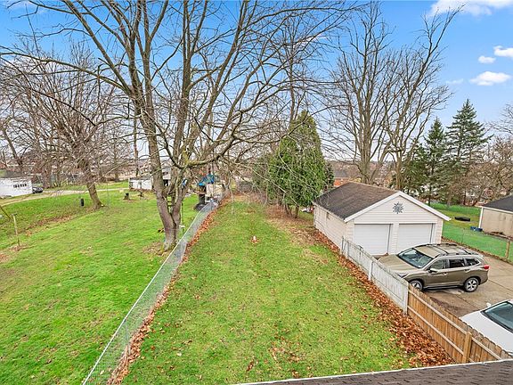 5th image of 3032 Churchview Ave