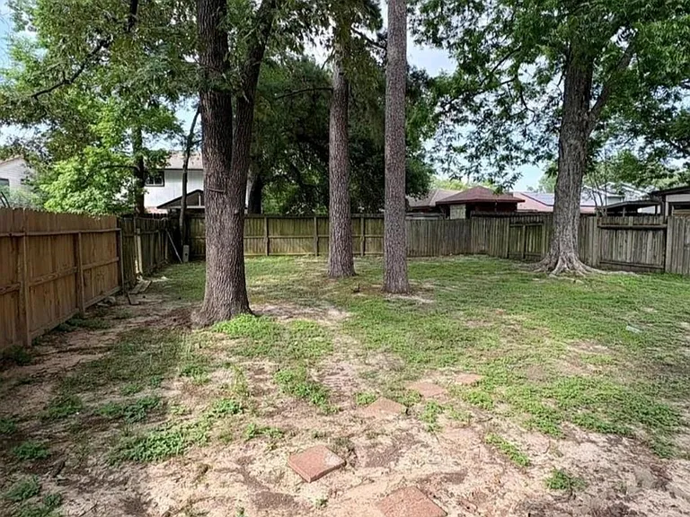 24022 Spring Briar Ln — Photo 20