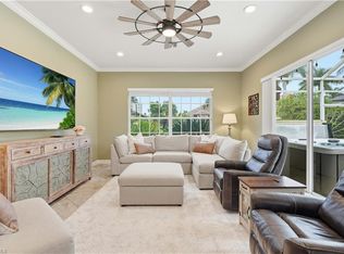 14860 Laguna Dr, Fort Myers, FL 33908