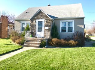 402 W 3rd St, Oglesby, IL 61348