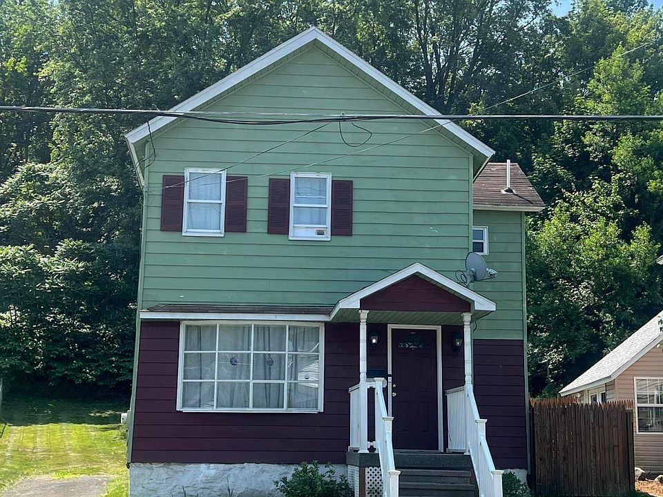 1st image of 194 Belmont St