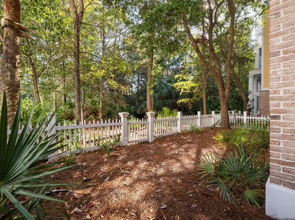 9300 Baytowne Wharf Blvd #133-5, Miramar Beach, FL 32550