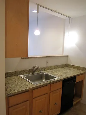 Rented by Ross Realty International | media 11