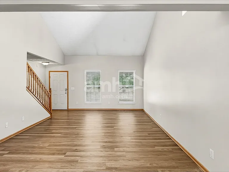 4436 Edgarton Dr — Photo 7