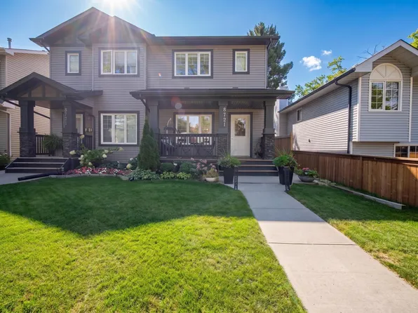 8721 79th Ave NW #2, Edmonton, AB T6C 0R5