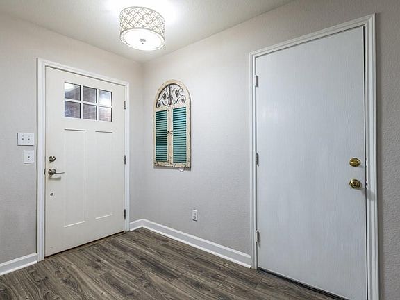 5th image of 3507 Sandy Brook Dr