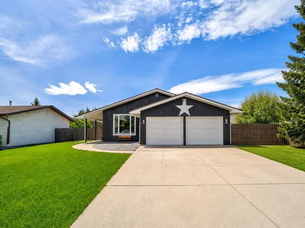 844 E Foothills Ave, Pincher Creek, AB T0K 1W0