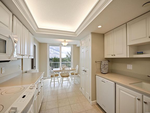 5th image of 500 Ocean Dr #W-4d