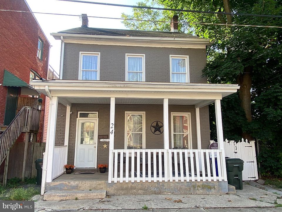 1st image of 24 Madison Ave