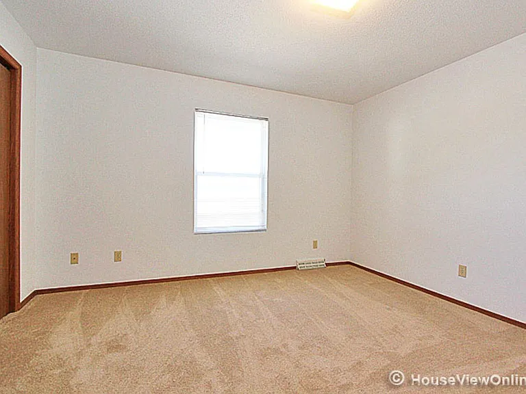 1413 Brookshire Rd — Photo 12