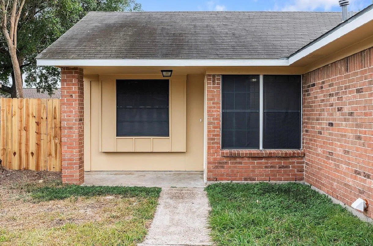 3 bed, 1.5 bath, 980 sqft, $1,850 — Photo 4
