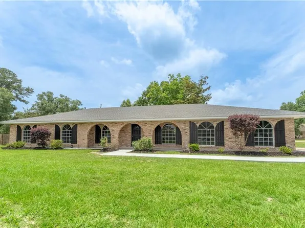 125 Vaccaro St, Independence, LA 70443