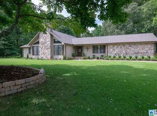 6430 Glen Forest Dr, Gardendale, AL 35071