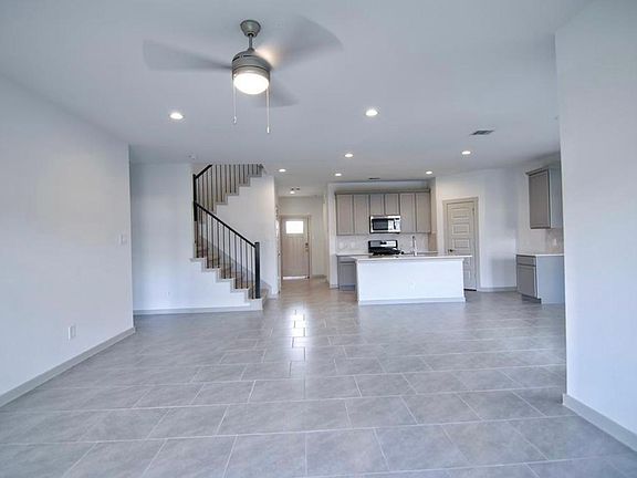 5th image of 28918 Lupo River Ct