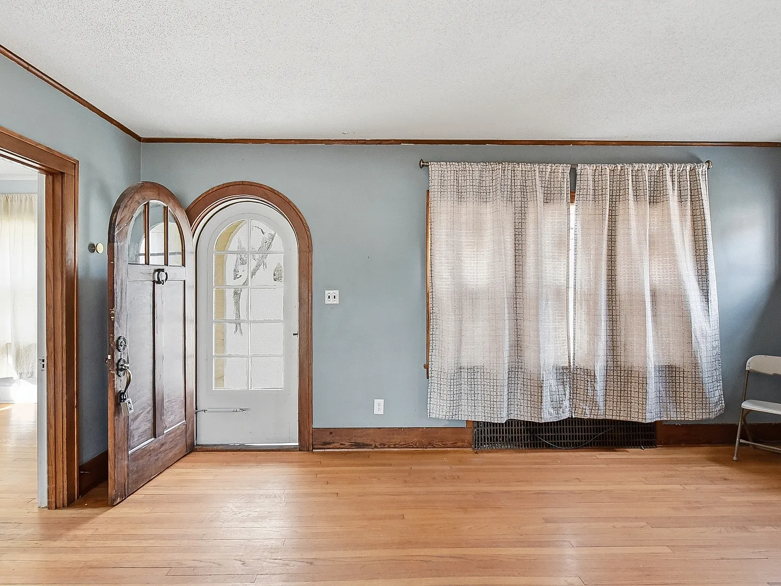 3 bed, 1148 sqft, $2,100 — Photo 3