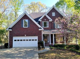 2955 Northern Oak Dr, Cumming, GA 30041