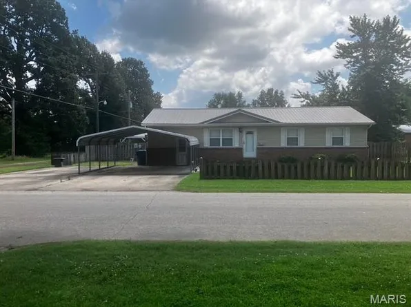 203 E Peck St, Malden, MO 63863