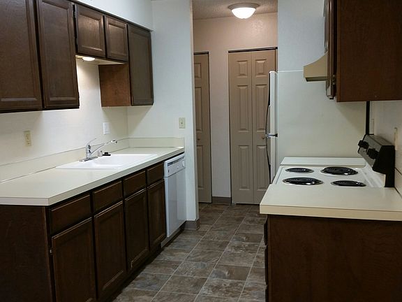 Cedars Kitchen 1 Bdr