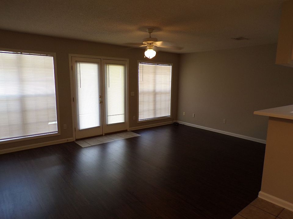 2nd image of 157 S Springview Dr
