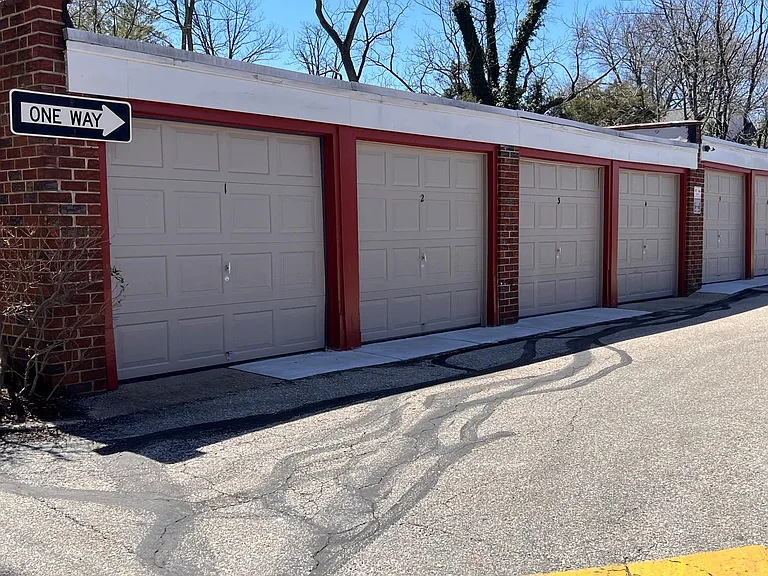 Metropolitan Bala Cynwyd — Photo 20