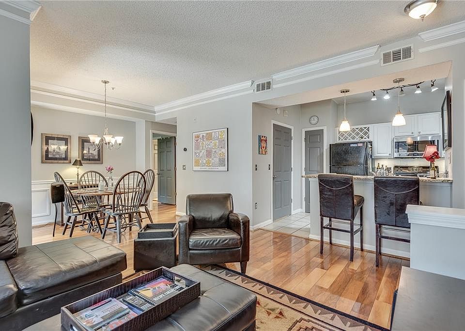 1st image of 955 Juniper St NE Unit 1114