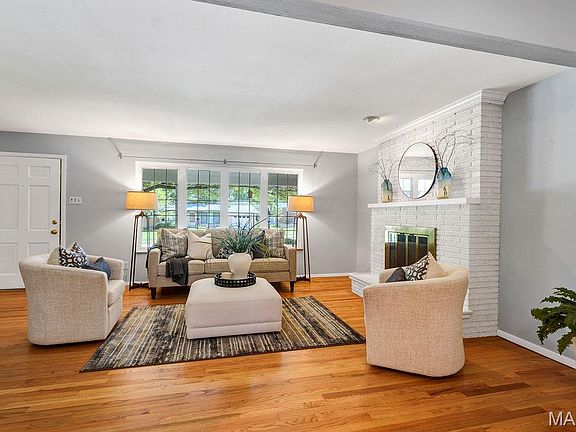 4th image of 1205 Laven Del Ln